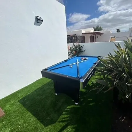 Villa El Golfo - By Az Puerto del Carmen