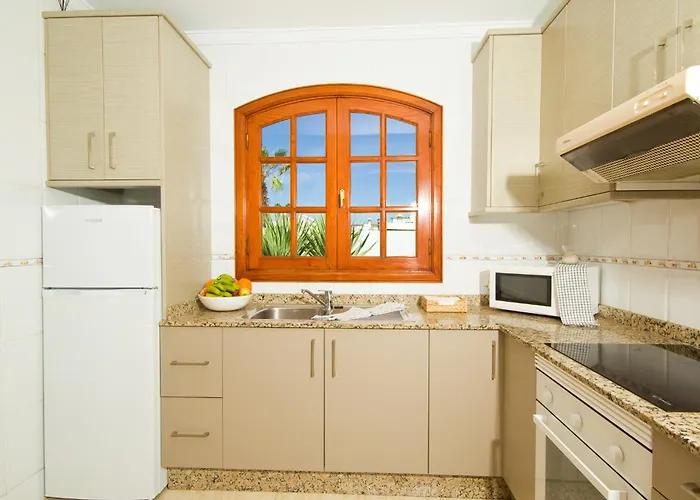 El Golfo - By Az بويرتو ذيل كارمين