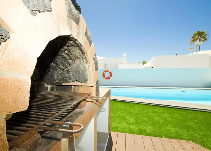 Villa El Golfo - By Az Puerto del Carmen (Lanzarote)