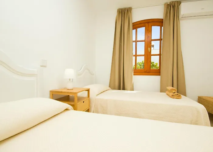 Villa El Golfo - By Az